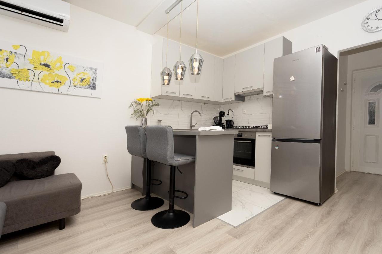 Apartman Nina Hvar Town Exterior photo
