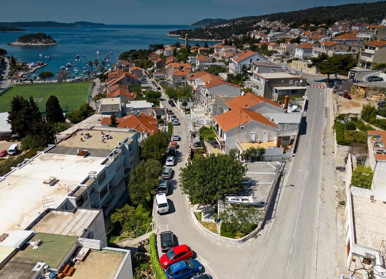 Apartman Nina Hvar Town Exterior photo